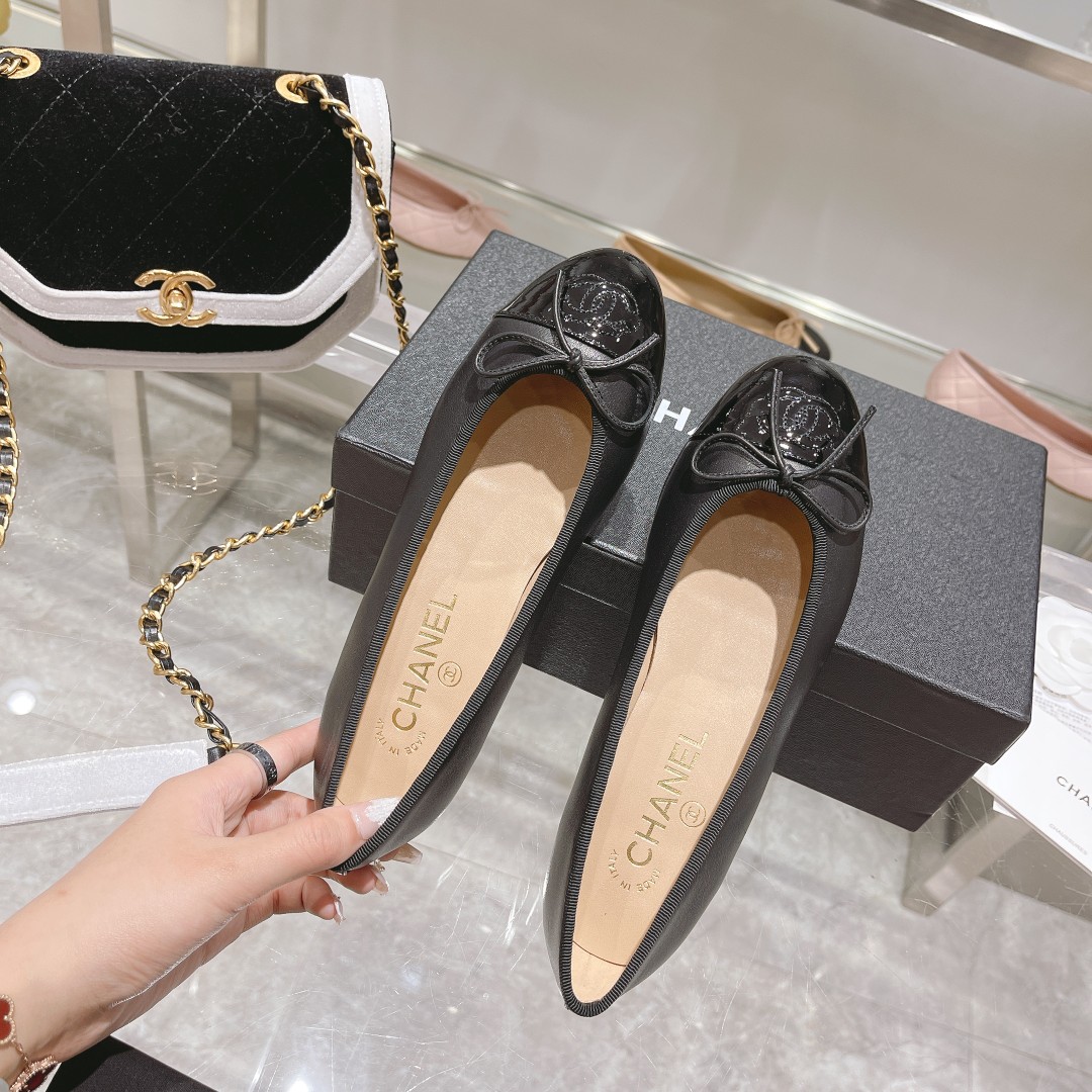 Women's high heels